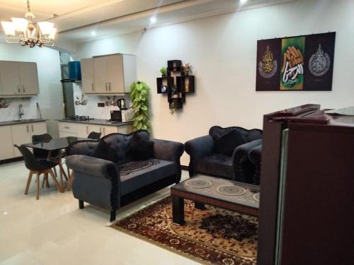E-11 Sector Apartment | Luxurious Family Entire Apartment in Madina Tower