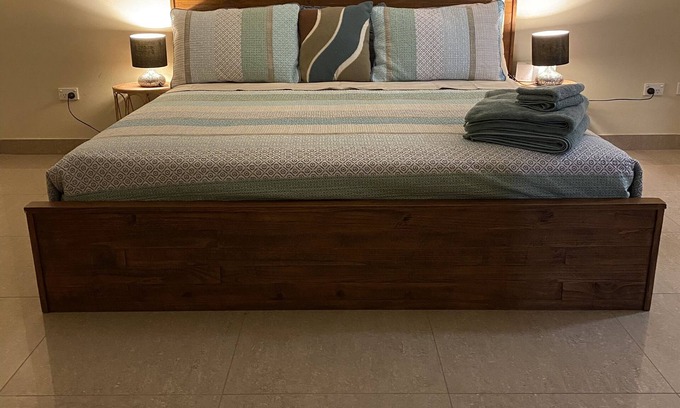 Bellamack House | Luxurious Getaway retreat with tropical lifestyle