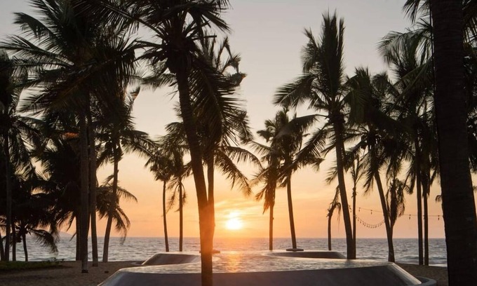 Barra de Potosi Villa | Luxurious tropical villa facing the beach