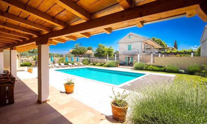 Sveti Filip i Jakov House | "Luxurious Villa Božini Dvori with private pool and wellness oasis!"