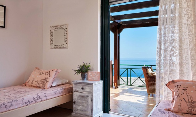 Skala Villa | Luxurious Villa in Apostolata 5★ resort, 3BR, sea views, free parking!