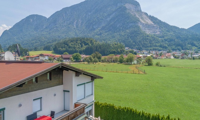 Bad Haering House | Luxurious villa near the swimming pool