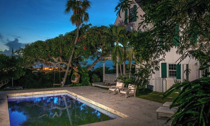 Governor's Harbour House | Luxuriously Restored Historic Hilltop Estate