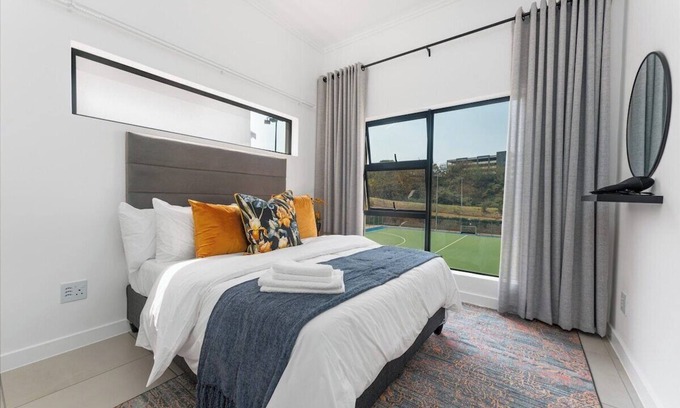 Ballito Apartment | Luxury 1 - Bedroom Upper Floor Apartment