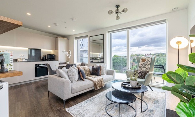 Brent Apartment | Luxury 2 bed apartment in the heart of Wembley, with great attractions nearby.