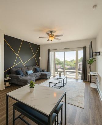 Glen Iris Apartment | Luxury 2BR Condo Steps from UAB Campus 5b