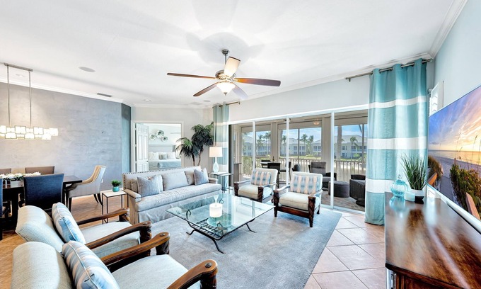 Vanderbilt Beach Condo | Luxury 3,000 sq. ft. coastal home w/private club access. Walk to the beach.