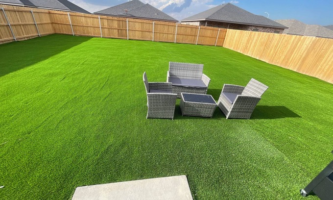 Odessa House | Luxury 3-bedroom house with ample backyard in serene part of Odessa