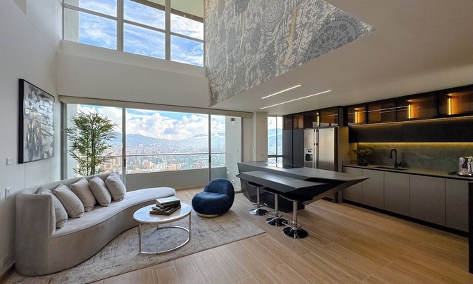 Buenos Aires Apartment | Luxury 3BR Penthouse with amazing Views located in El Poblado, Medellín.