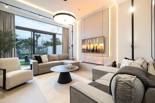 Dubai Villa | Luxury 4BR Villa, Bali Pool Retreat, Ruba A Ranches 3