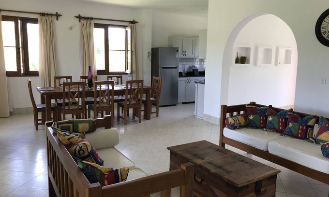 Malindi Villa | Luxury accommodation within Ocean Beach Community