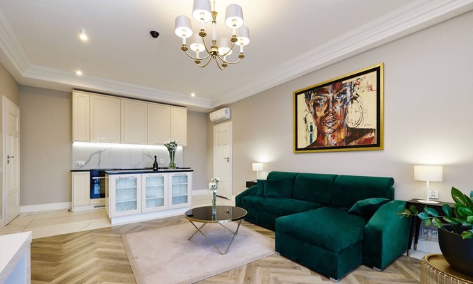 Czestochowa Apartment | Luxury Apartment DeLux in the Center of Częstochowa