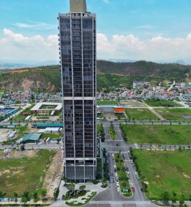 Ha Long Apartment | Luxury apartment ICON40 near beach