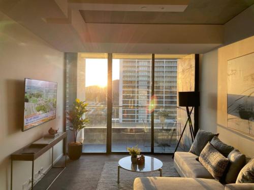 City West Apartment | Luxury Apartment in Popular NewActon Precinct-City - Hosted by CanStay