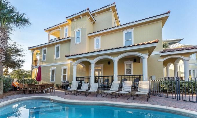 Emerald Waters Village House | Luxury Beach House w/Private Pool, Tanning Deck, Balconies, GOLF CART AVAIL.