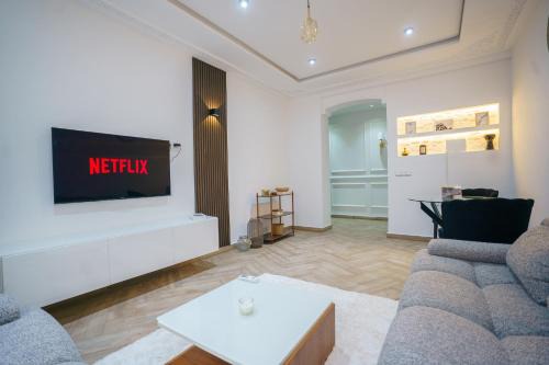 Tangier Apartment | Luxury Beachfront Apartment NOUR 'Iris Plage'