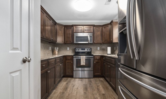 North Belmont House | Luxury Bungalow w/ hand selected designer finishes