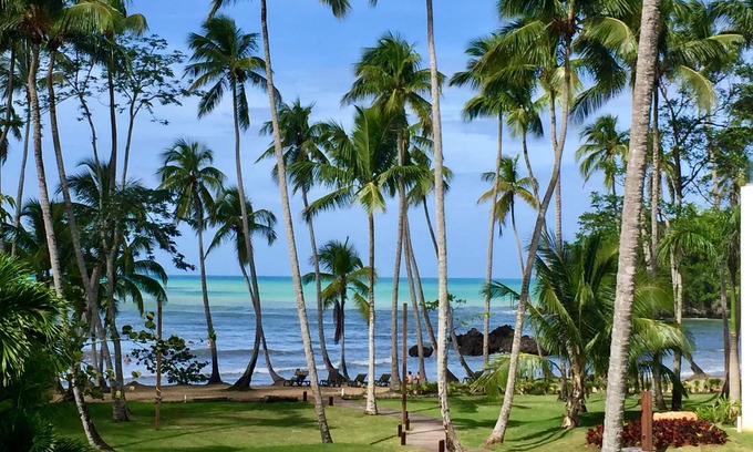 Las Terrenas Apartment | Luxury Chic Playa Bonita Beachfront.