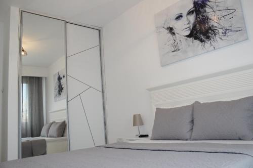 Bucharest City-Centre Apartment | Luxury City Center Apartment – Romana