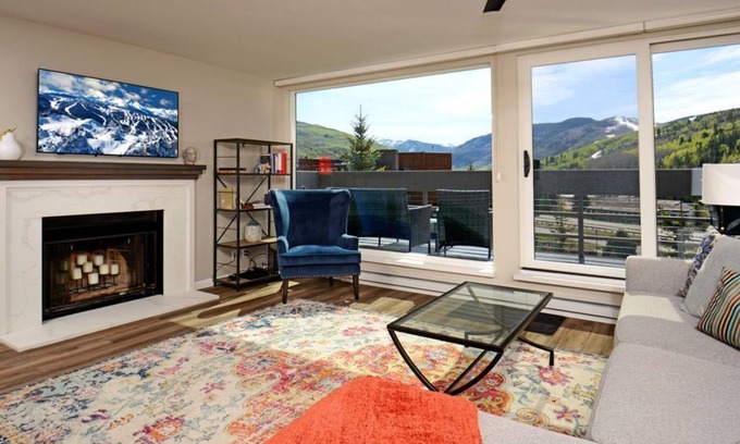 Vail Condo | Luxury Condo with Gorgeous Views of Vail and Ski Slopes