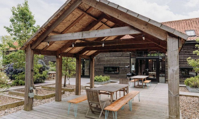 Burnham-on-Crouch House | Luxury Converted Barn in a beautiful rural location