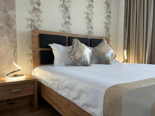 Sector 1 Apartment | Luxury & Cosy - Infinit Apartments