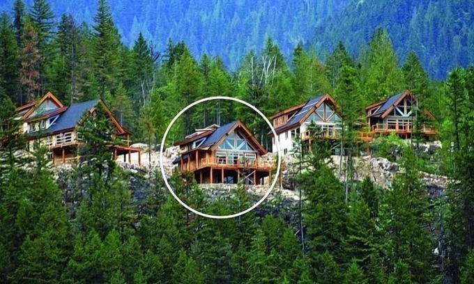 Silverton Cottage | Luxury Cottage with Spectacular Lake & Mountain Views