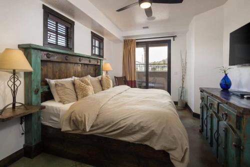 Moab Apartment | Luxury Downtown Rental (Pet Friendly) - La Dolce Vita Villas #7