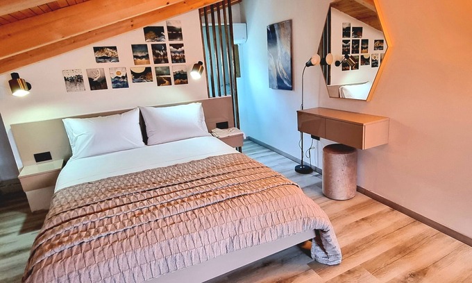 Skiathos Town Villa | Luxury Family Greek Villa- 10 mins from the beach