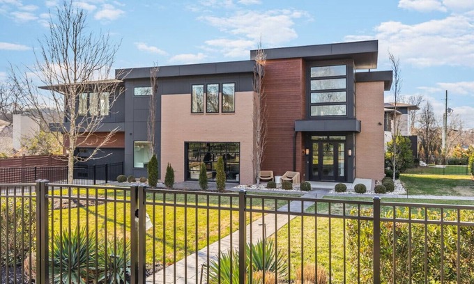 Green Hills House | Luxury Home in Green Hills w/Garage, Walk to Park