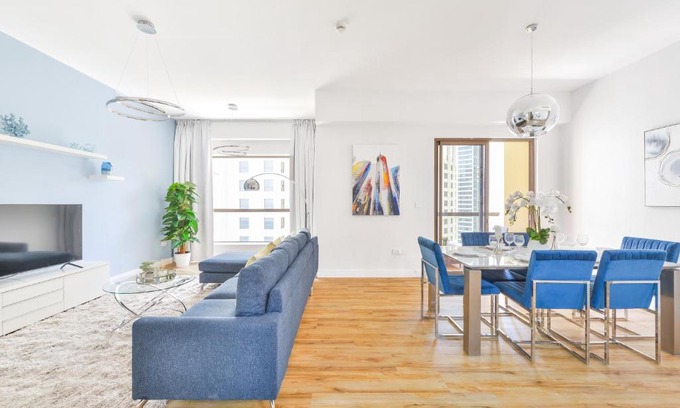 Dubai Marina Apartment | Luxury JBR · 2BR · 5* Beach Resorts Access!
