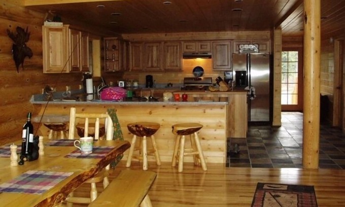 Funny River Cabin | Luxury Kenai River Front Lodge, private fishing ramp, owner assisted activities.