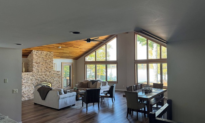 Marquette County House | Luxury Lake Michigamme Beach house