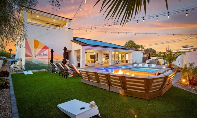 Lake Havasu City House | Luxury Lakeview Estate, w/Heated Pool & Spa, Firepit near Marina