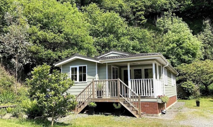 Saltash Cabin | Luxury lodge in peaceful surroundings