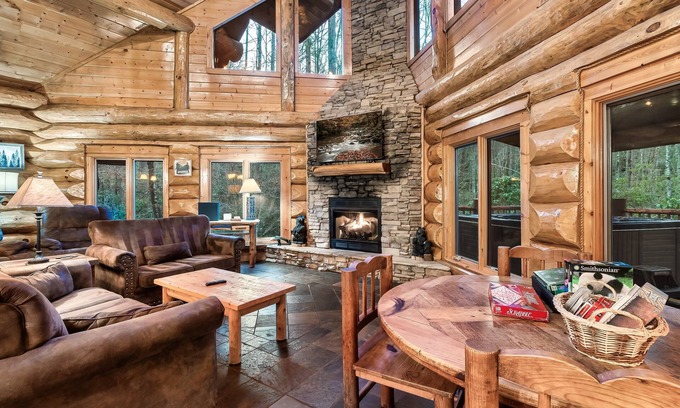 Pittman Center Cabin | Luxury Log Cabin with Hot Tub, Fire Pit, Game Loft in the Smokies