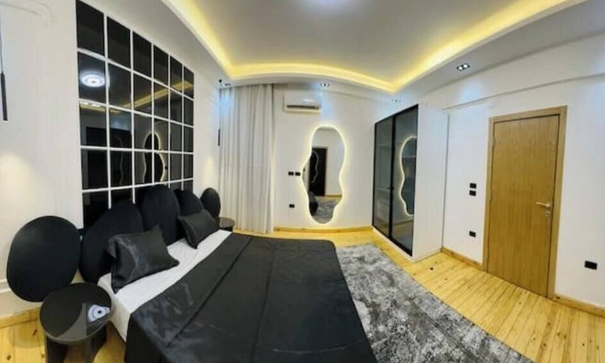 Al-Khalifa Apartment | Luxury Nile view, Cornish Nile