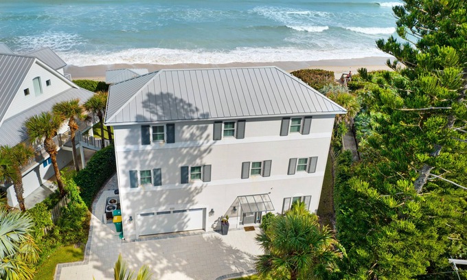 Sunnyland Beach House | Luxury Oceanfront Beach House - all bedrooms have spectacular views - Sleeps 6+