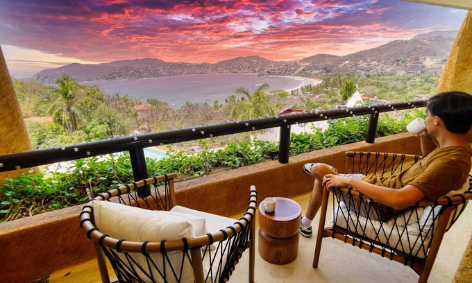 Playa Las Gatas Apartment | Luxury Oceanfront Retreat at Armadillo Villas