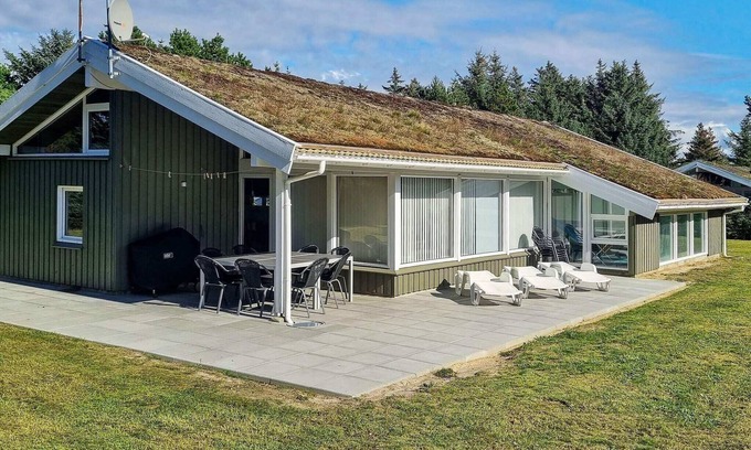 Grønhøj House | Luxury Pool House Retreat - By Traum Ferienwohnungen