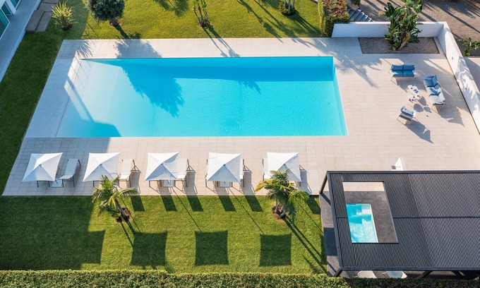 Calatabiano Villa | Luxury pool villa near Taormina, Sicily