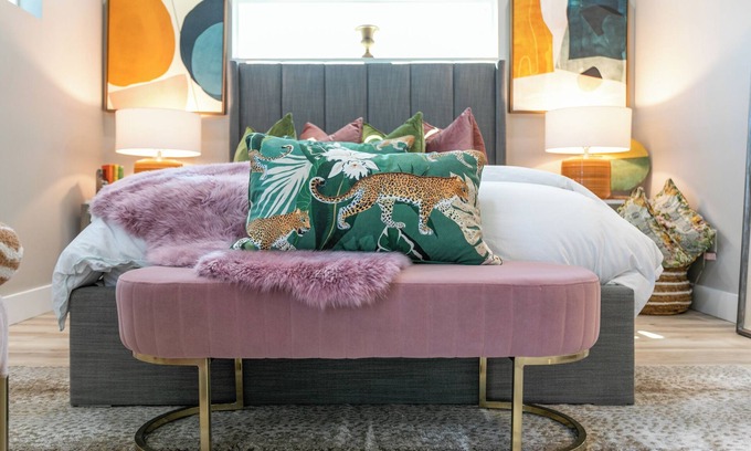 Lincolnville House | Luxury riverfront Home walk to Historic Downtown & restaurants