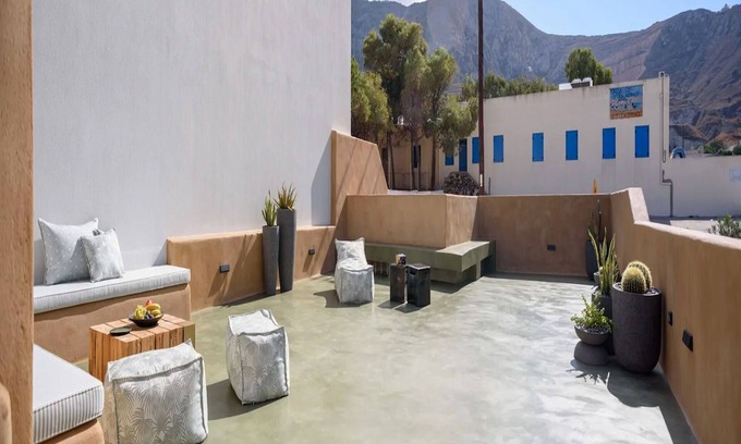 Episkopi Gonias Villa | Luxury Santorini Villa | Potamos Luxury House | 2 Bedrooms