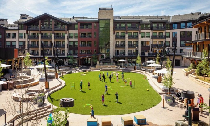 Snowmass Village Apartment | Luxury Ski-In/Out Studio in Snowmass Base Village with World-Class Amenities