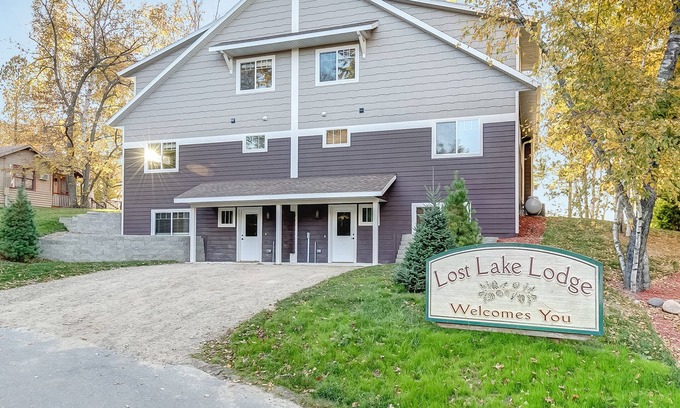 Lake Shore Cottage | Luxury Spacious Cottage on Gull Lake at Lost Lake Lodge Resort!