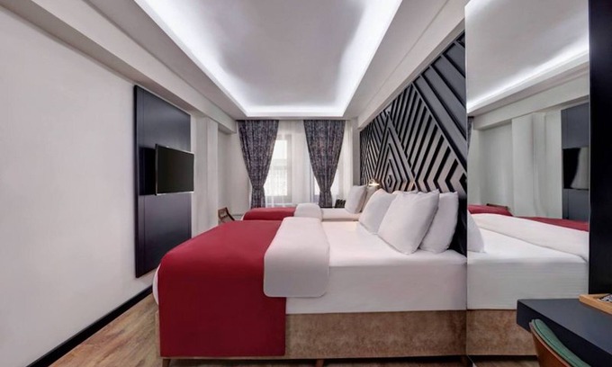 Sultanahmet House | Luxury Triple Room in Istanbul