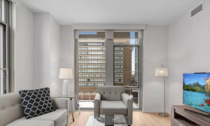 Crystal City Apartment | Luxury Two Bedroom Apartment | Crystal City Arlington VA | by GLS