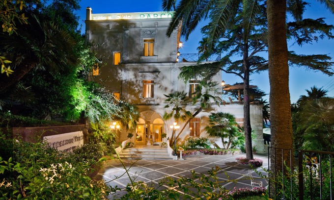 Marina Grande Hotel | Luxury Villa Excelsior Parco