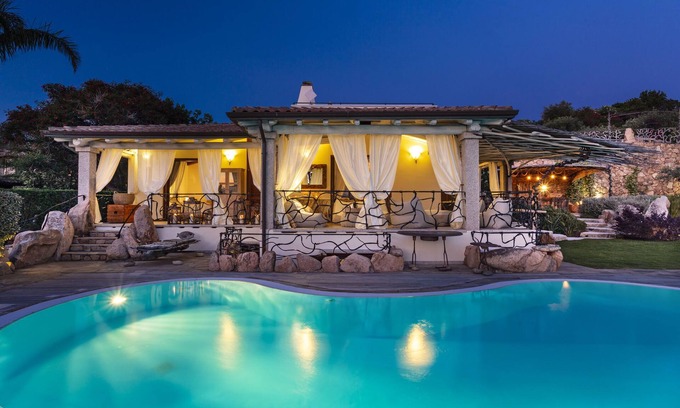 San Teodoro Villa | Luxury Villa SALINA Front Beach