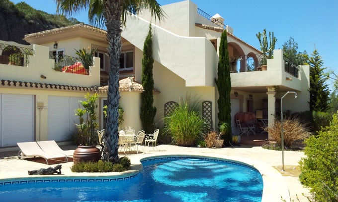 Diputacion de Rincon de San Gines Villa | Luxury Villa with Private Pool La Manga Club Golf Resort & Spa